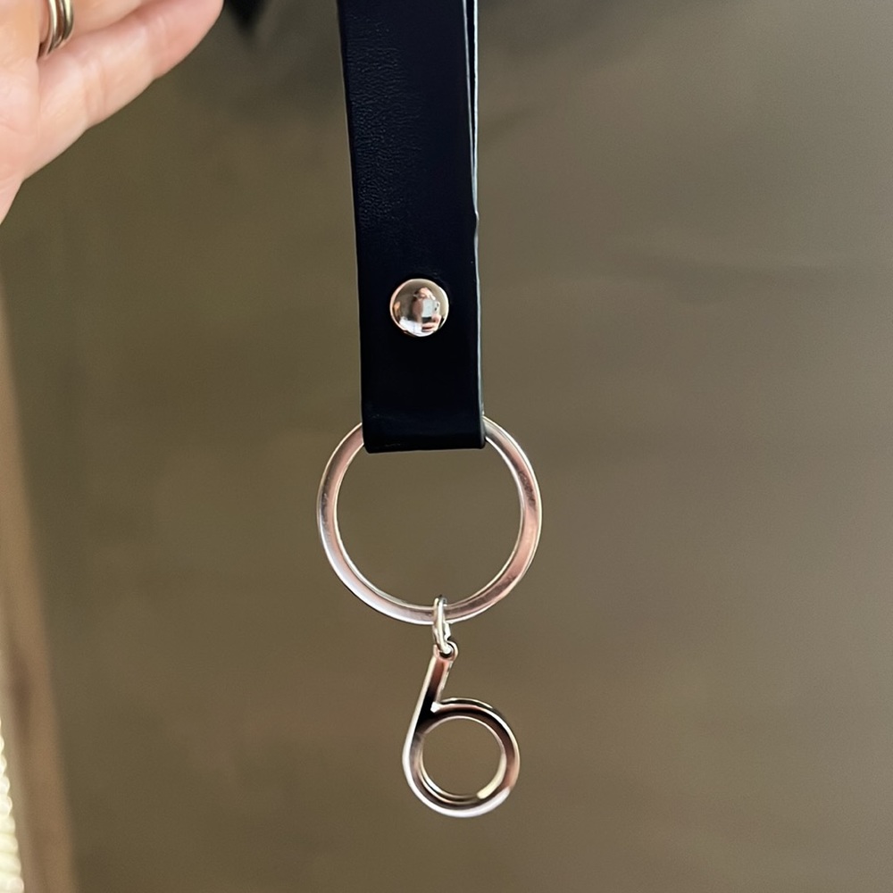 Bloomingdales key chain new in box